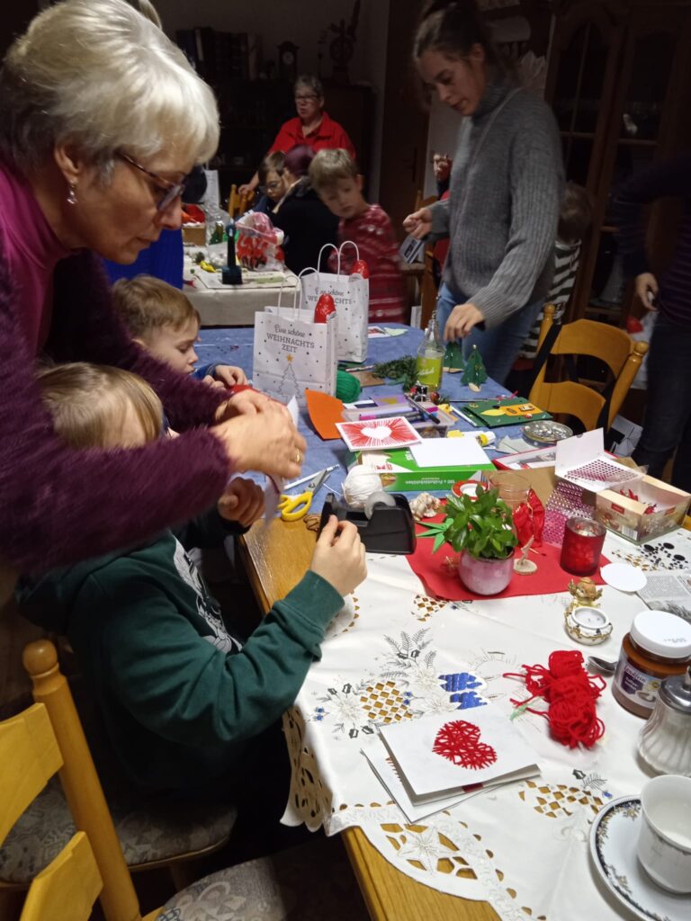 30.11.23 und 07.12.23 Basteln im Advent